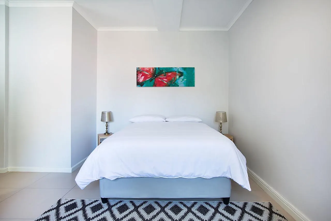 Sea Point Inn ケープタウン