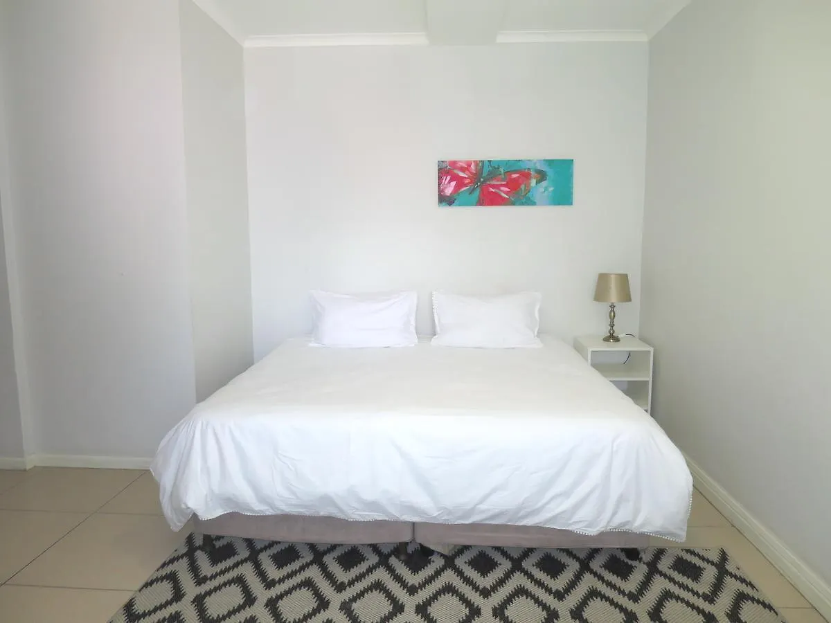 Sea Point Inn Cape Town