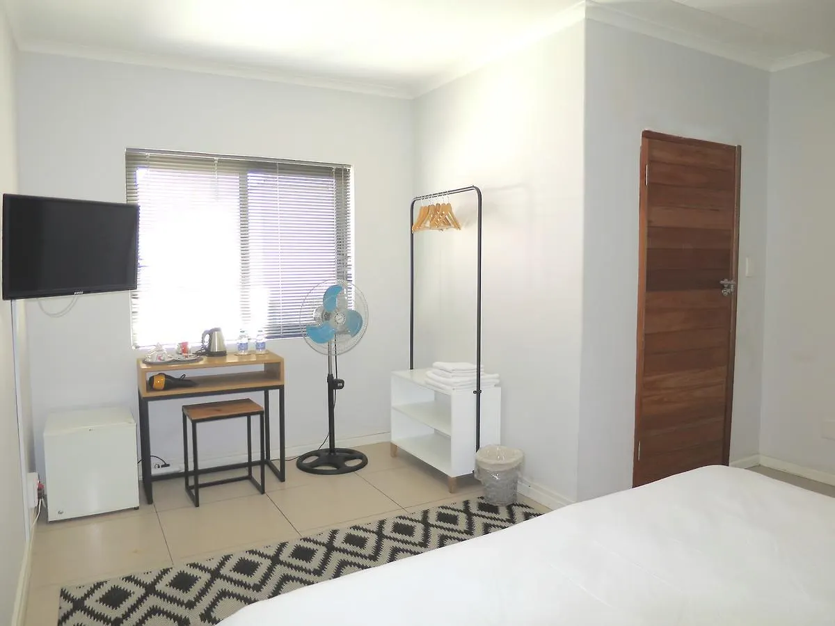Sea Point Inn Cape Town Hotel