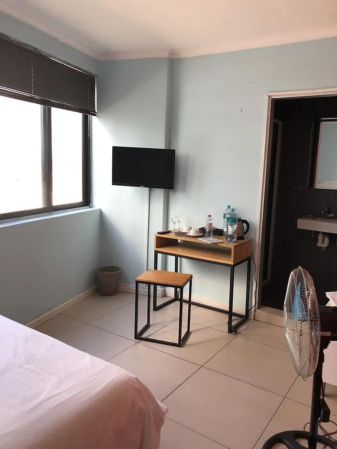 ** Hotel Sea Point Inn Cape Town South Africa
